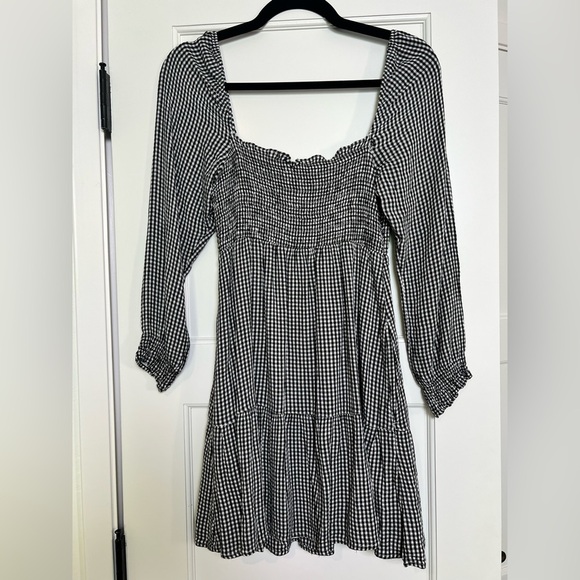Abercrombie Long Sleeve Smocked Mini Dress (Small) - Picture 6 of 7